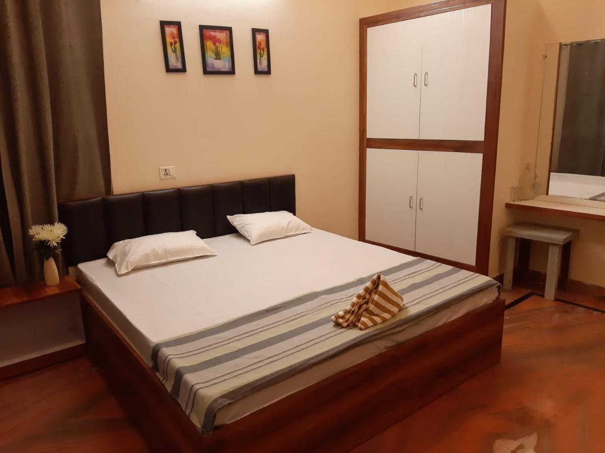 Paarijaat Homestay & Guesthouse Ayodhya Kültér fotó